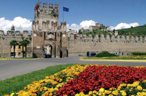 Hotels in Soave